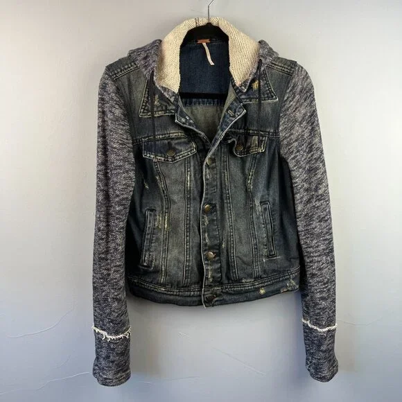 Free People Mixed Media Distressed Cropped Hooded Denim Knit Jean Jacket‎ Size S - Picture 3 of 12